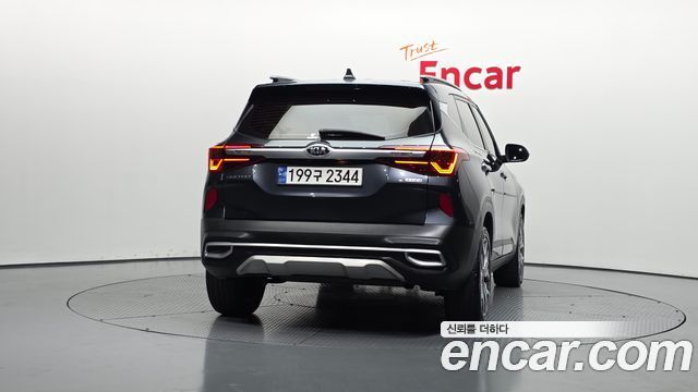 Kia Seltos из Кореи Encar