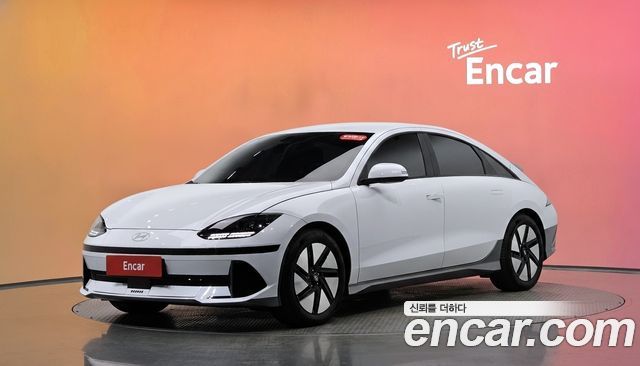 Hyundai Ioniq6 Long Range Exclusive — пробег 33 754 км — фото 1 из 5