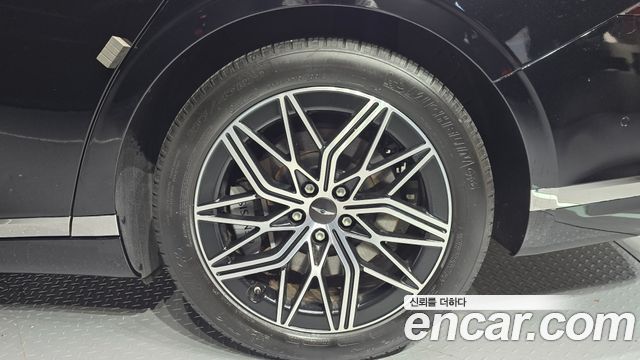 Genesis G90 из Кореи Encar