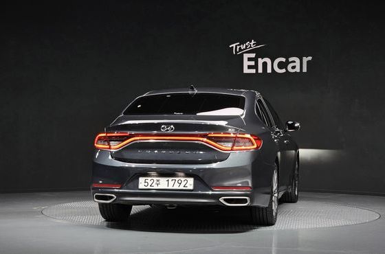 Hyundai Grandeur 3.0 Exclusive Special — пробег 137 849 км — фото 4 из 5