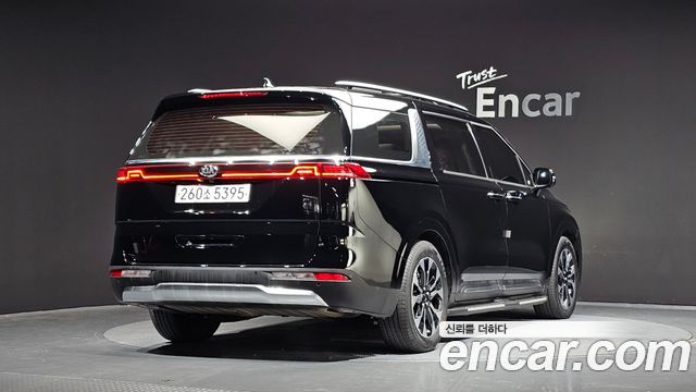 Kia Carnival Gasoline 9-Seater Signature — пробег 86 286 км — фото 2 из 5