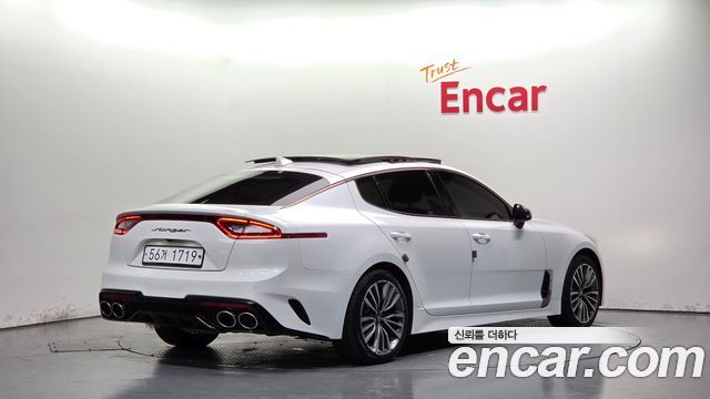 Kia Stinger из Кореи Encar