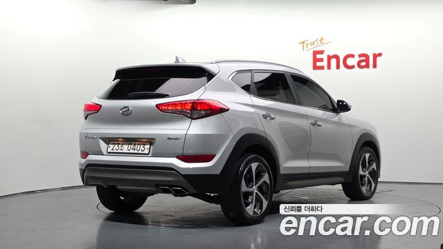 Hyundai Tucson Diesel 2.0 2WD Premium — пробег 33 910 км — фото 2 из 5