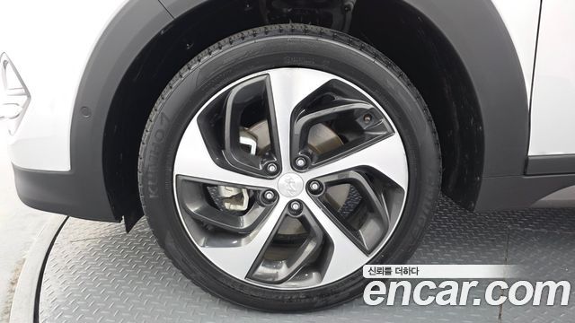 Hyundai Tucson Diesel 2.0 2WD Premium — пробег 33 910 км — фото 5 из 5