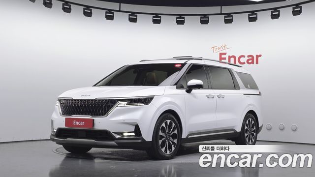 Kia Carnival Diesel 9-Seater Signature — пробег 85 327 км — фото 1 из 5