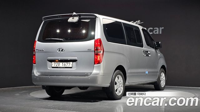Hyundai Starex 4WD Wagon 12-Seater Modern — пробег 130 081 км — фото 2 из 5