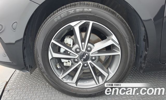 Kia K3 из Кореи Encar