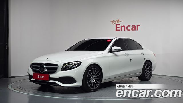 Mercedes-Benz E-Class из Кореи Encar