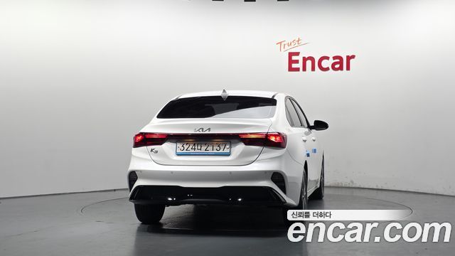 Kia K3 из Кореи Encar