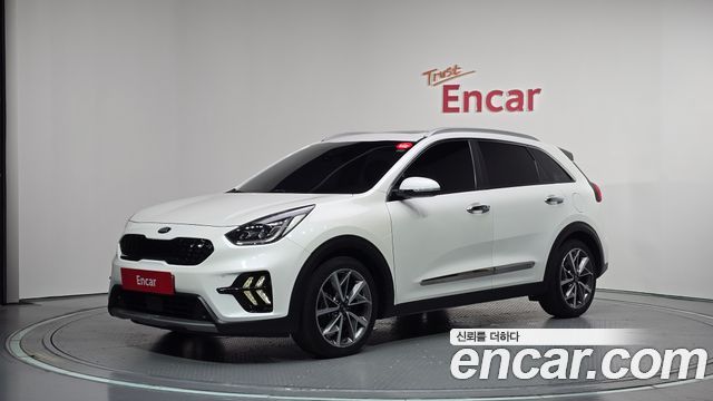 Kia Niro 1.6 HEV Noblesse — пробег 117 557 км — фото 1 из 5