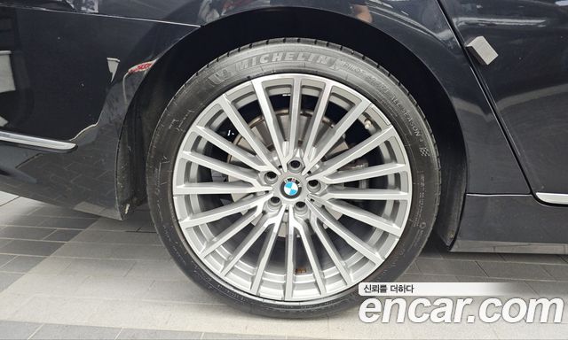 BMW 7-Series из Кореи Encar