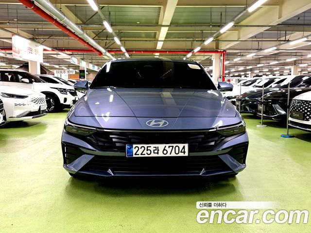 Hyundai AVANTE 1.6 Inspiration — пробег 2 594 км — фото 3 из 5