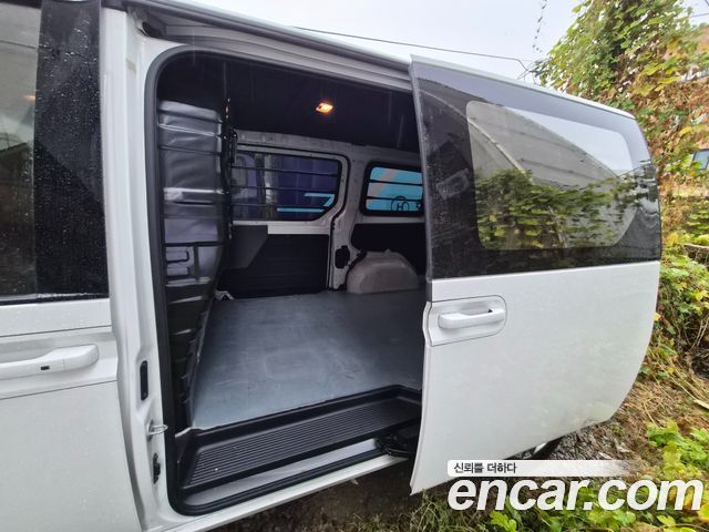 Hyundai Staria из Кореи Encar