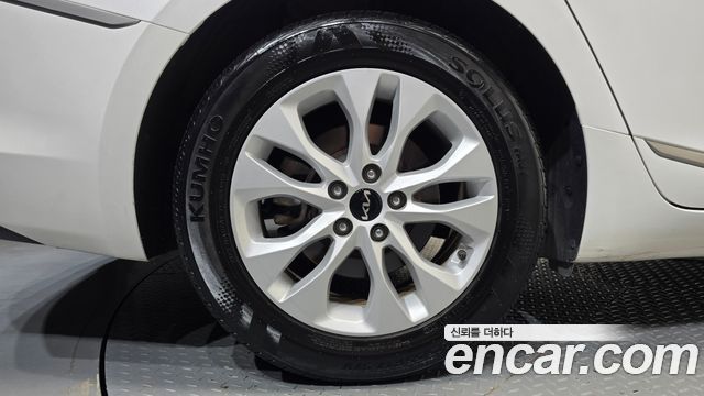 Kia K8 из Кореи Encar