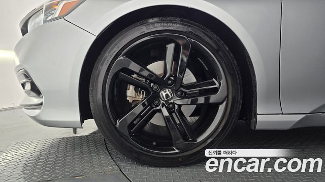 Honda Accord 2.0 Turbo Sport — пробег 95 007 км — фото 5 из 5