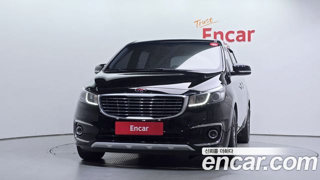 Kia Carnival 9-seater Luxury — пробег 213 083 км — фото 3 из 5