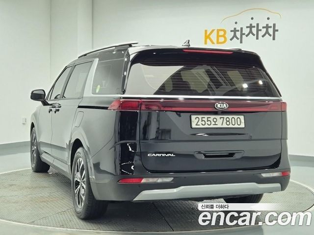 Kia Carnival Diesel 9-Seater Prestige — пробег 155 711 км — фото 2 из 5
