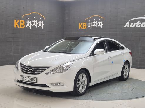 Hyundai Sonata CVVL Premier — пробег 122 038 км — фото 1 из 5