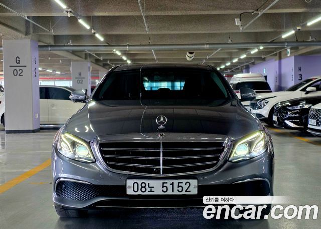 Mercedes-Benz E-Class из Кореи Encar