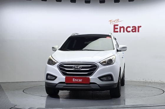 Hyundai Tucson Diesel 2.0 2WD Modern — пробег 200 085 км — фото 3 из 5