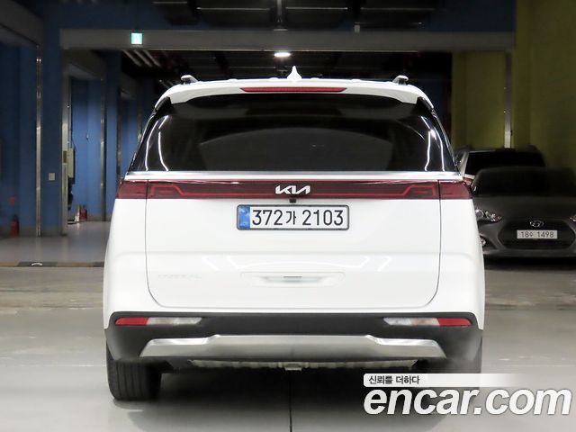 Kia Carnival Gasoline 7-Seater Signature — пробег 66 364 км — фото 3 из 5