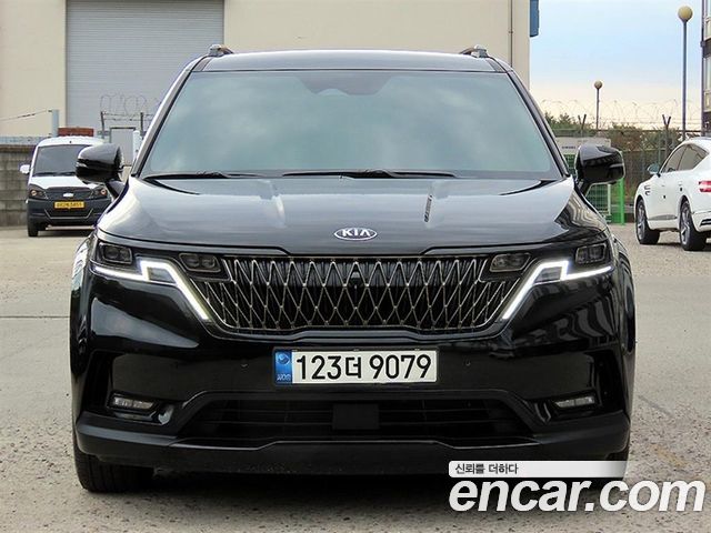 Kia Carnival Gasoline 9-Seater Noblesse — пробег 41 921 км — фото 1 из 5