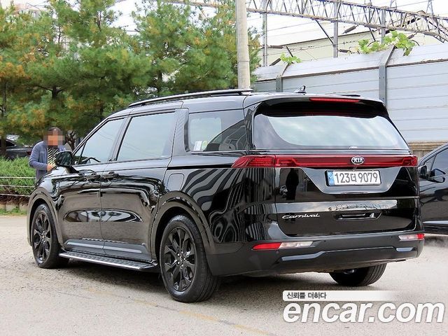 Kia Carnival Gasoline 9-Seater Noblesse — пробег 41 921 км — фото 3 из 5