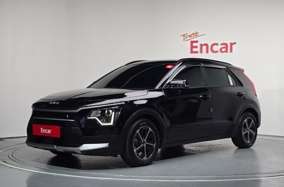 Kia Niro Prestige — пробег 14 819 км — фото 1 из 5