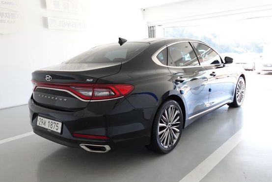 Hyundai Grandeur 3.0 Exclusive — пробег 96 955 км — фото 2 из 5