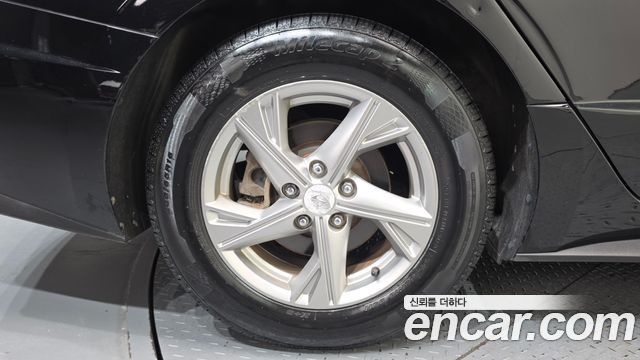 Hyundai Sonata 2.0 Premium — пробег 103 669 км — фото 5 из 5