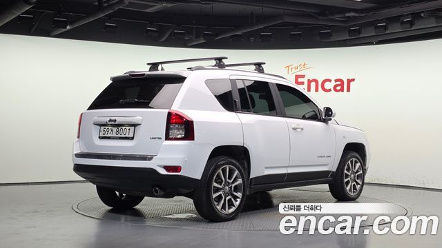 Jeep Compass 2.4 Limited 1st — пробег 101 936 км — фото 2 из 5
