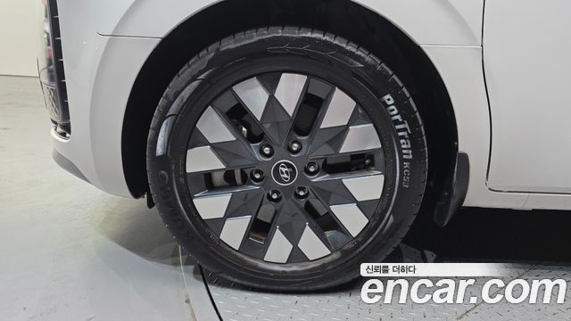 Hyundai Staria из Кореи Encar