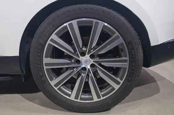Land Rover Range Rover D350 Autobiography Long Wheel Base — пробег 21 587 км — фото 5 из 5