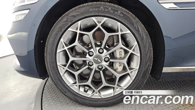 Genesis G80 из Кореи Encar