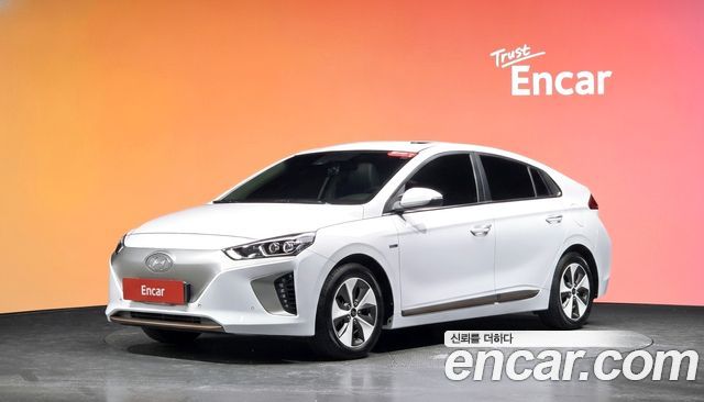 Hyundai Ioniq Q — пробег 110 891 км — фото 1 из 5