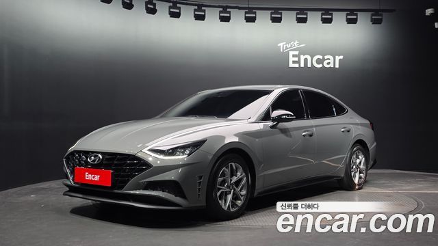Hyundai Sonata 2.0 Premium Plus — пробег 96 840 км — фото 1 из 5
