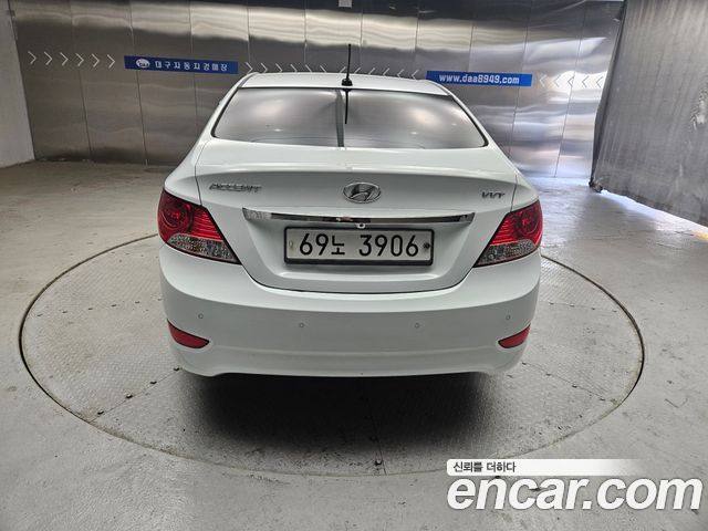 Hyundai Accent 1.4 VVT Modern — пробег 70 395 км — фото 4 из 5