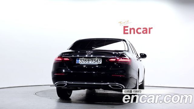 Mercedes-Benz E-Class из Кореи Encar
