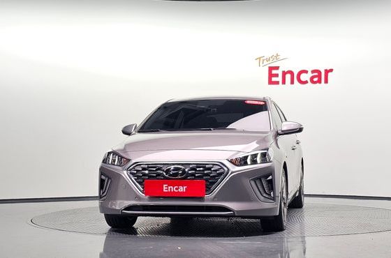 Hyundai Ioniq 1.6 HEV Q — пробег 52 576 км — фото 3 из 5