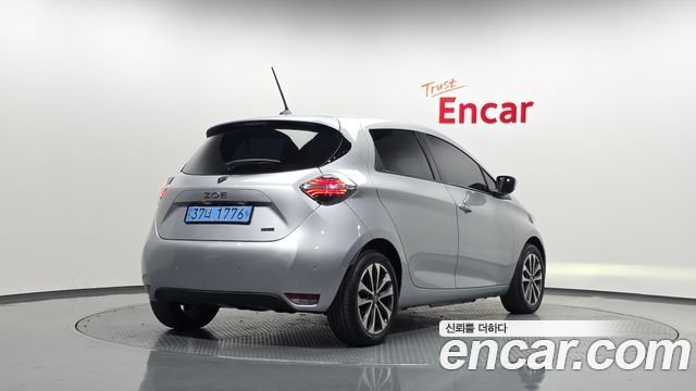 Renault (Samsung) Zoe Intens Eco — пробег 47 056 км — фото 2 из 5
