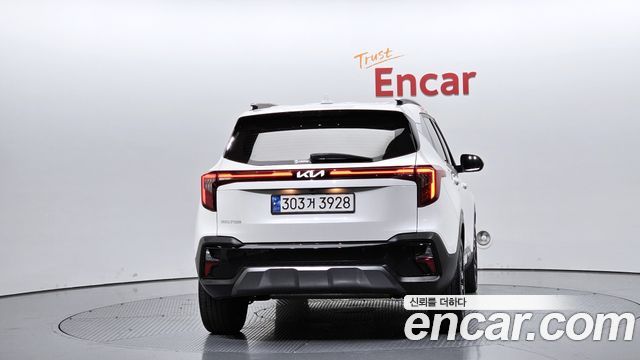 Kia Seltos из Кореи Encar