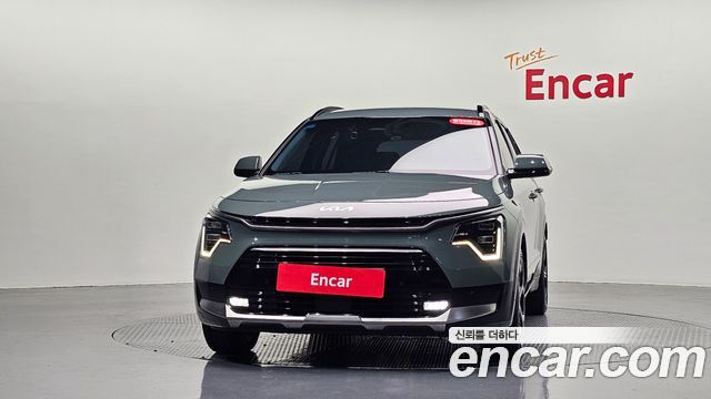 Kia Niro Signature — пробег 71 801 км — фото 3 из 5