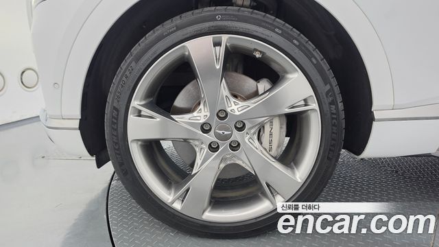 Genesis GV80 из Кореи Encar