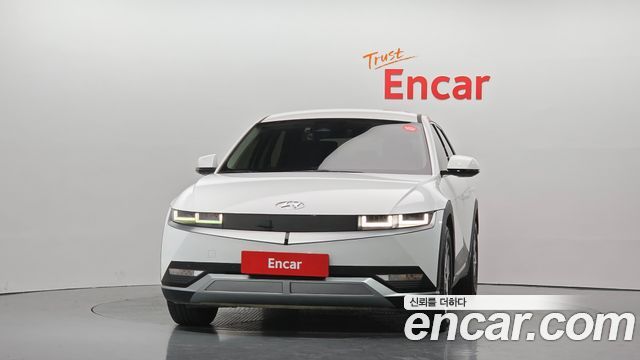 Hyundai Ioniq5 Standard Exclusive — пробег 9 600 км — фото 3 из 5