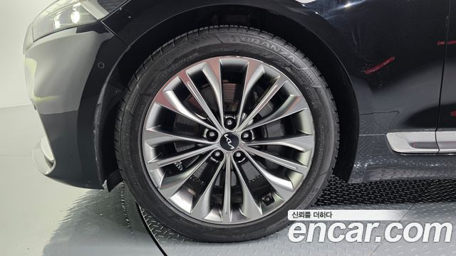 Kia K9 из Кореи Encar