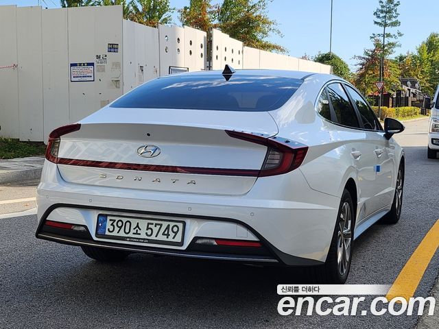 Hyundai Sonata 2.0 Premium Family — пробег 7 751 км — фото 5 из 5