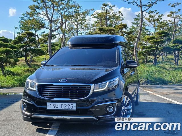 Kia Carnival 9-seater Hi-Limousine Prestige — пробег 220 277 км — фото 1 из 5