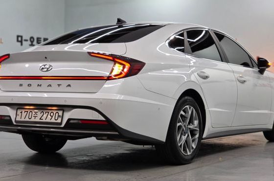 Hyundai Sonata 2.0 Premium Family — пробег 39 283 км — фото 4 из 5
