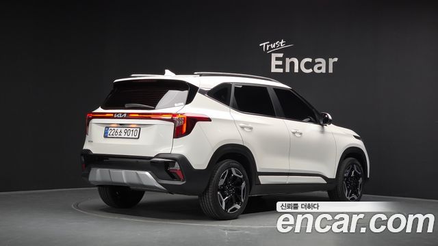 Kia Seltos из Кореи Encar