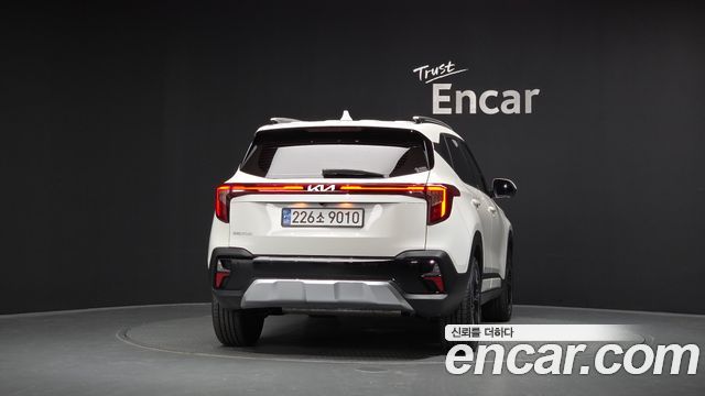 Kia Seltos из Кореи Encar